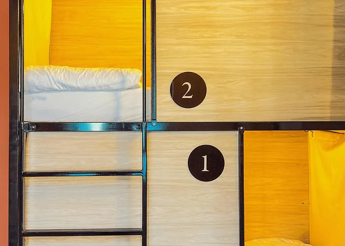 Dormitory Room Mixed