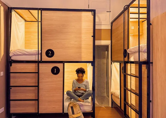 Dormitory Room Mixed