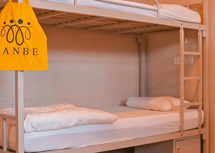 Dormitory Room Mixed