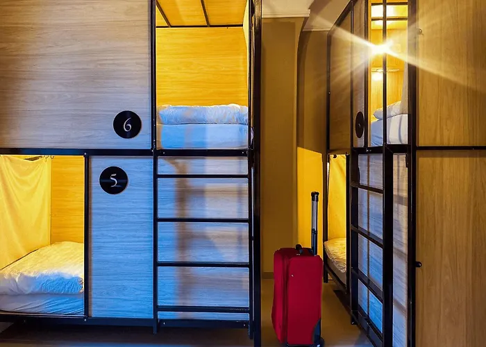 Dormitory Room Mixed